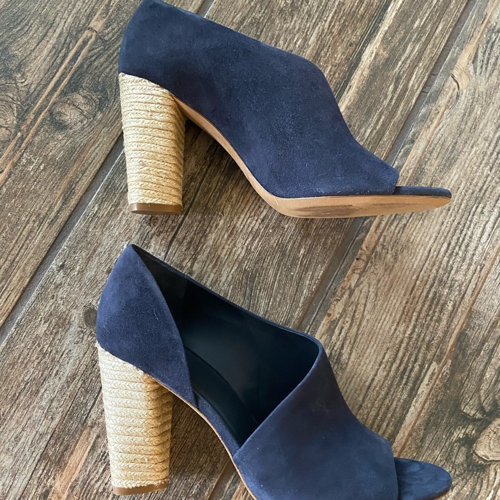 Vince Suede Navy Heels - Picture 2 of 13